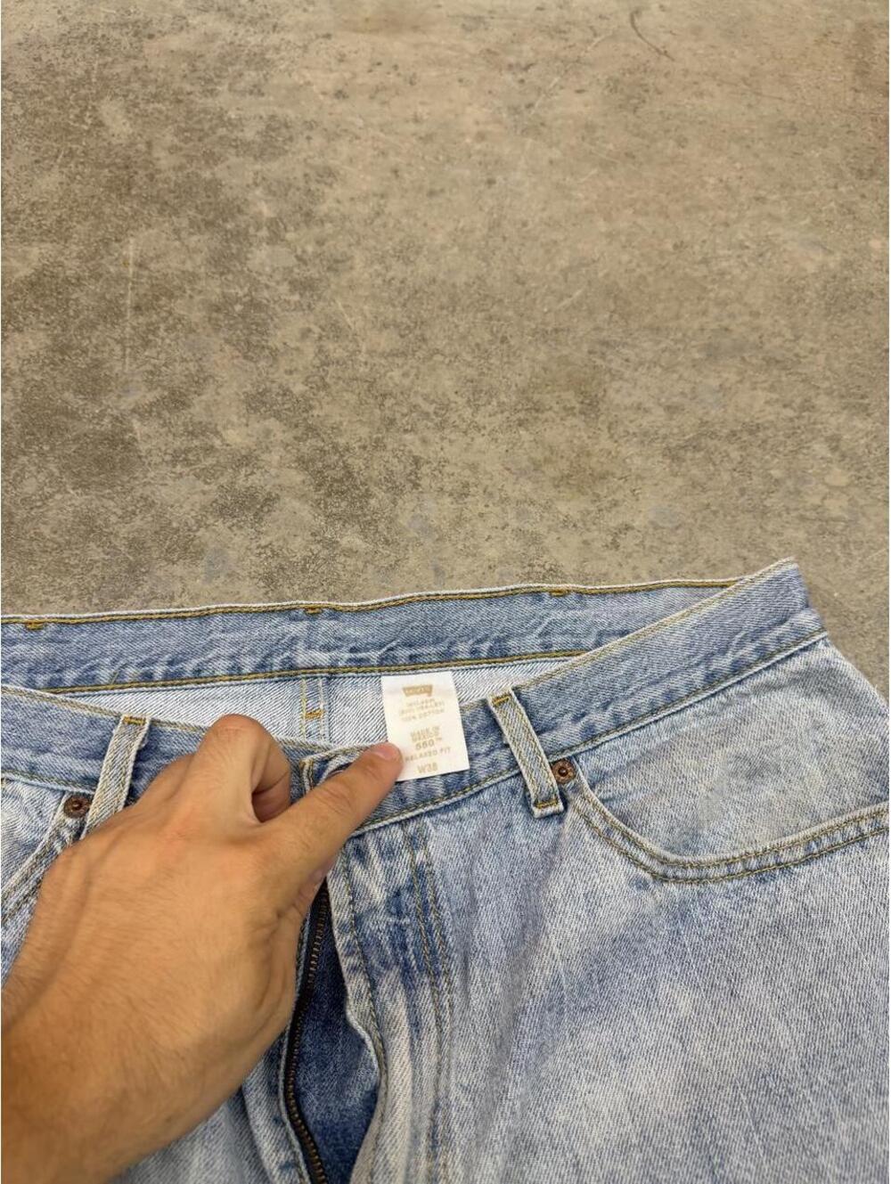 vintage levis 550 faded blue relaxed baggy fit jean shorts jorts size 38 - Picture 4 of 4
